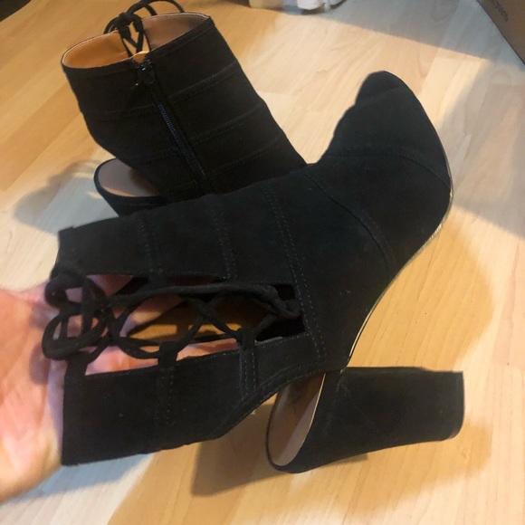 Xoxo black heels - Picture 4 of 4